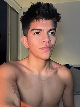 santiago 01 online show from 12.16.24