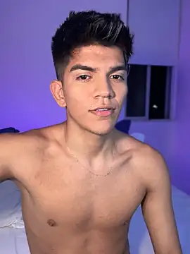 santiago 01 online show from 01.18.25