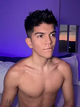 santiago 01 online show from 01.19.25