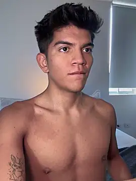 santiago 01 online show from 02.09.25