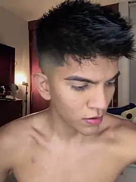 santiago 01 online show from 03.12.25