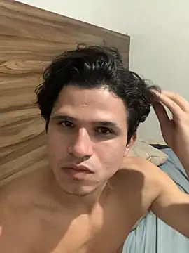 pedrovkr3 online show from 12.05.24