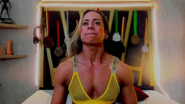 Khloe Rossich online show from 05.14.26
