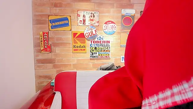 miss  pamela online show from 10.28.25