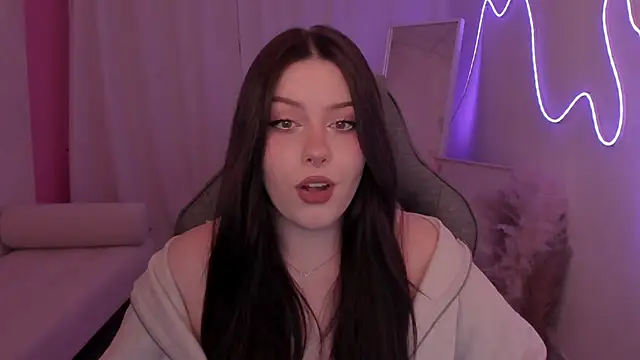 CoralineKeyns online show from 02.03.26