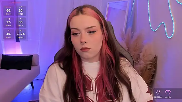 CoralineKeyns online show from 06.17.26