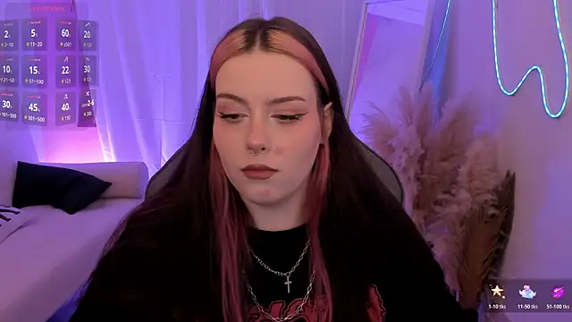 CoralineKeyns online show from 06.23.26