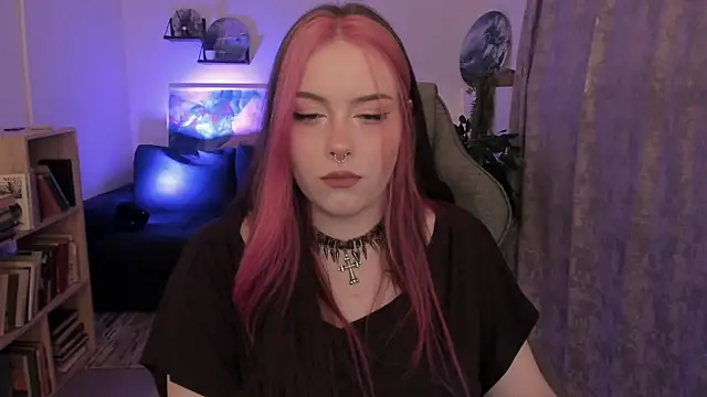 CoralineKeyns online show from 07.09.26