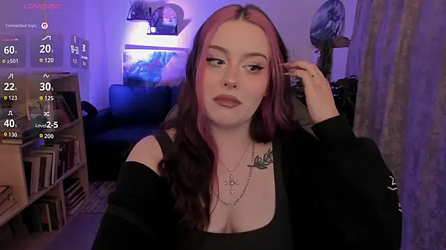 CoralineKeyns online show from 07.30.26
