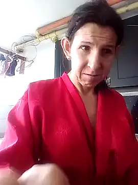 Cameron puppy online show from 11.19.25