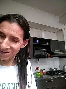 Snapshot of Cameron_puppy chatting on 06.25.26 Cameron puppy online show from 06.25.26