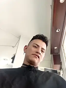 Snapshot of dantero chatting on 01.22.25 dantero online show from 01.22.25