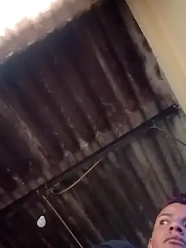 Snapshot of dantero chatting on 02.28.25 dantero online show from 02.28.25