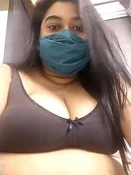 Snapshot of indianlisa5 chatting on 02.23.25 indianlisa5 online show from 02.23.25