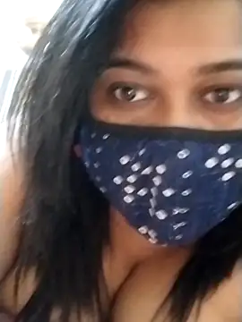 Snapshot of indianlisa5 chatting on 02.11.26 indianlisa5 online show from 02.11.26