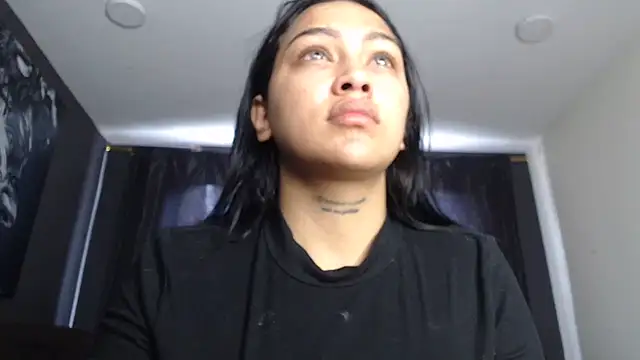 Snapshot of fairylatin222 chatting on 01.12.26 fairylatin222 online show from 01.12.26