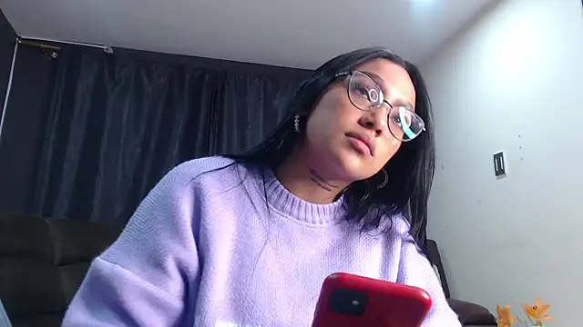 Snapshot of fairylatin222 chatting on 01.18.26 fairylatin222 online show from 01.18.26