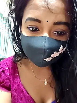 Snapshot of Dil-Ka-Radhika chatting on 11.14.25 Dil-Ka-Radhika online show from 11.14.25