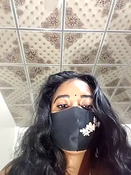 Snapshot of Dil-Ka-Radhika chatting on 11.15.25 Dil-Ka-Radhika online show from 11.15.25