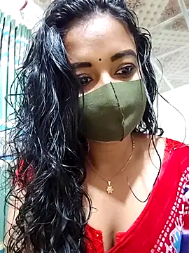 Snapshot of Dil-Ka-Radhika chatting on 11.17.25 Dil-Ka-Radhika online show from 11.17.25