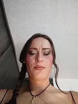 JadeHiilton online show from 02.25.26