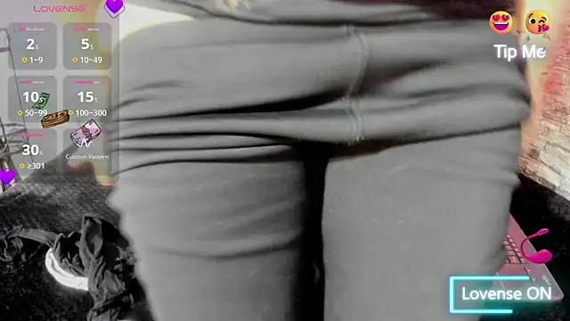 Cloee66 online show from 10.30.25