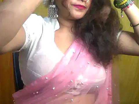Snapshot of sexy_baby_kolkata chatting on 12.17.25 sexy baby kolkata online show from 12.17.25