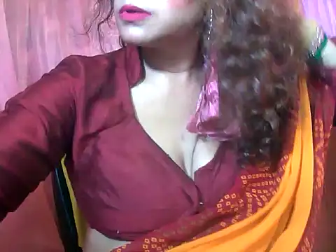 Snapshot of sexy_baby_kolkata chatting on 04.14.26 sexy baby kolkata online show from 04.14.26