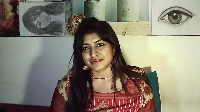 Snapshot of RoyalIndianCreamPuff chatting on 05.29.26 RoyalIndianCreamPuff online show from 05.29.26