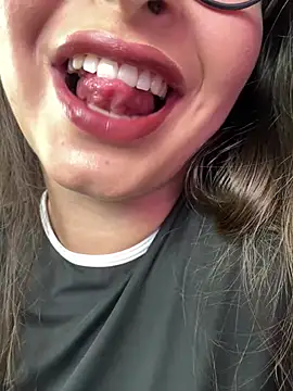 Snapshot of adara_lennox chatting on 02.07.26 adara lennox online show from 02.07.26