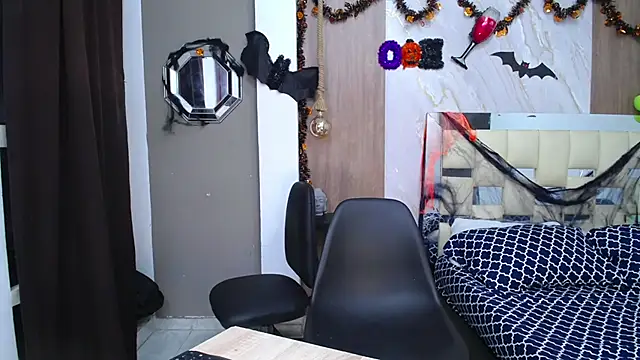 Snapshot of Harry_jhonsson chatting on 10.31.25 Harry jhonsson online show from 10.31.25