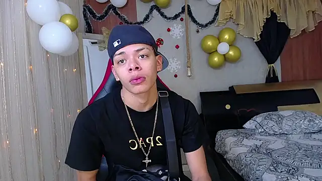 Snapshot of Harry_jhonsson chatting on 11.14.25 Harry jhonsson online show from 11.14.25