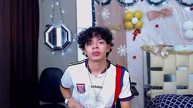 Snapshot of Harry_jhonsson chatting on 12.02.25 Harry jhonsson online show from 12.02.25