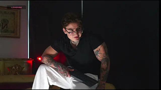 dantecoppolaa  online show from 11.08.25