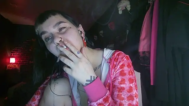 MoorderxDoll online show from 12.27.24