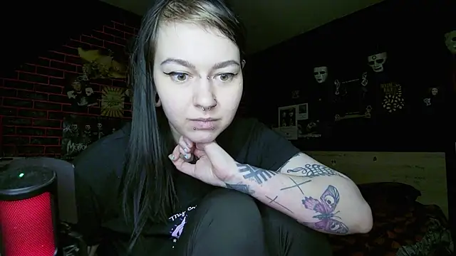 MoorderxDoll online show from 07.08.26