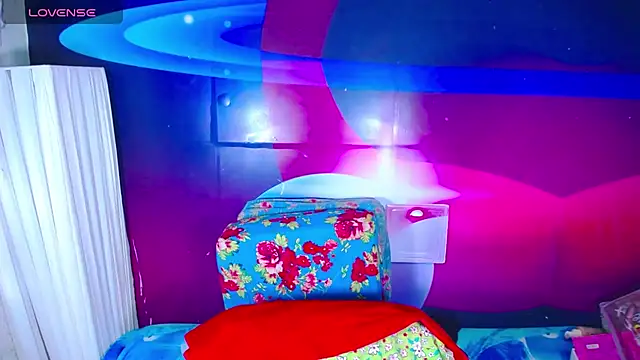 Cristalxxts online show from 12.13.25