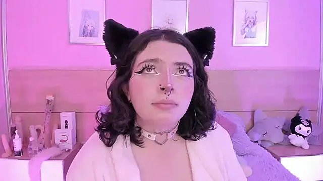 Sachi Meow online show from 03.10.25