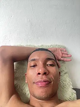 Snapshot of Aaronblack1_ chatting on 01.18.26 Aaronblack1 online show from 01.18.26