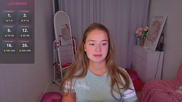 Snapshot of LovelyJessie chatting on 02.23.26 LovelyJessie online show from 02.23.26