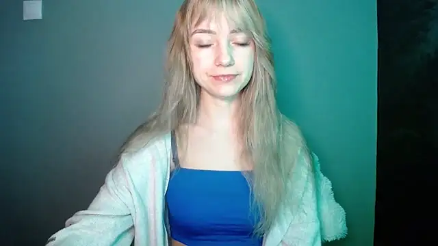 LuciaYoung online show from 01.13.26