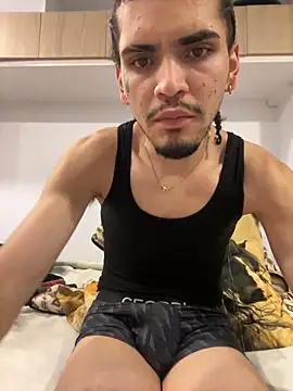 Snapshot of aangie__uwu chatting on 03.04.25 aangie  uwu online show from 03.04.25