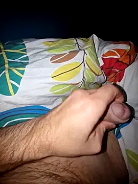 Snapshot of marckk19873 chatting on 10.17.25 marckk19873 online show from 10.17.25