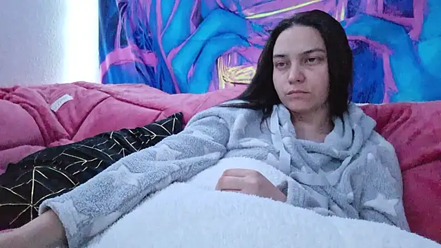 Cyndee Winter online show from 01.12.25