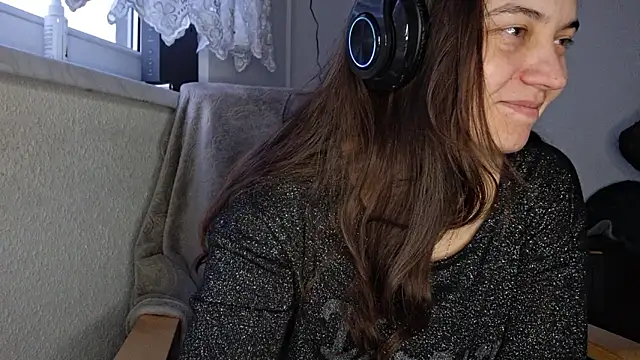 Cyndee Winter online show from 03.13.25