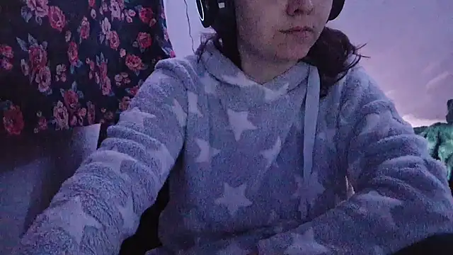 Cyndee Winter online show from 03.14.25