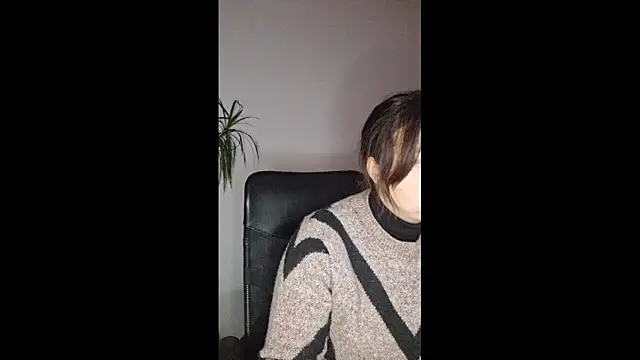 Cyndee Winter online show from 12.19.25