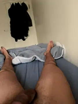 furkanktyAcalea online show from 11.18.25