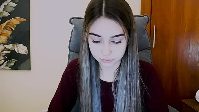 Lili magic online show from 02.18.25