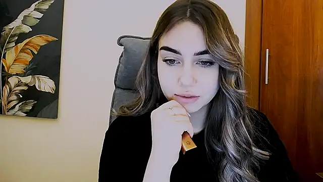 Lili magic online show from 03.03.25